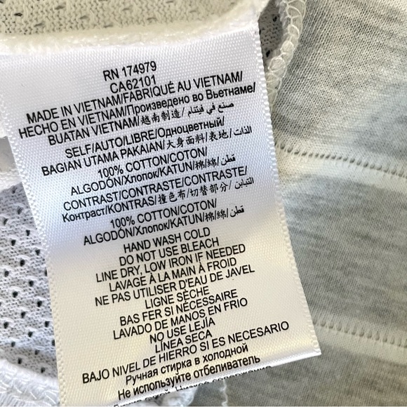 BCBGeneration Cropped Collar Tank NWT - Picture 6 of 6